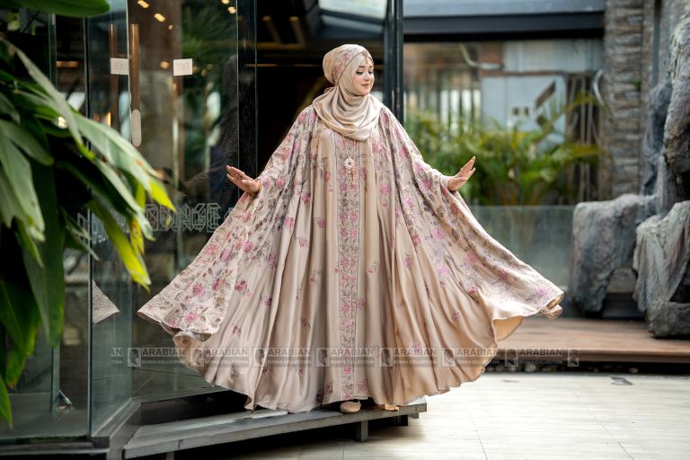 Platinum Abaya (Hijab)